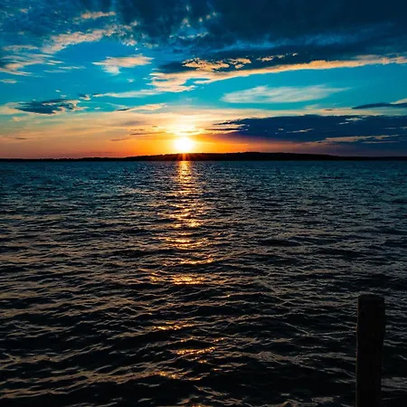 Am 3* プラウ・アム・ゼー