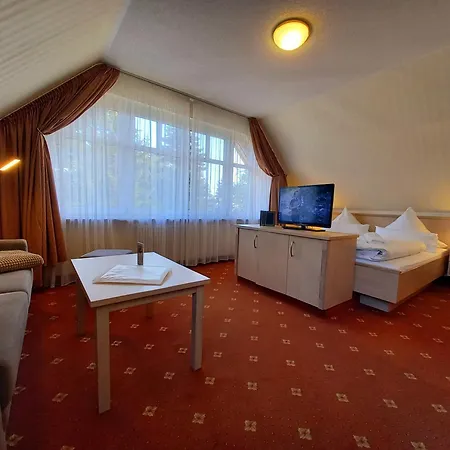 Aparthotel Am 3*